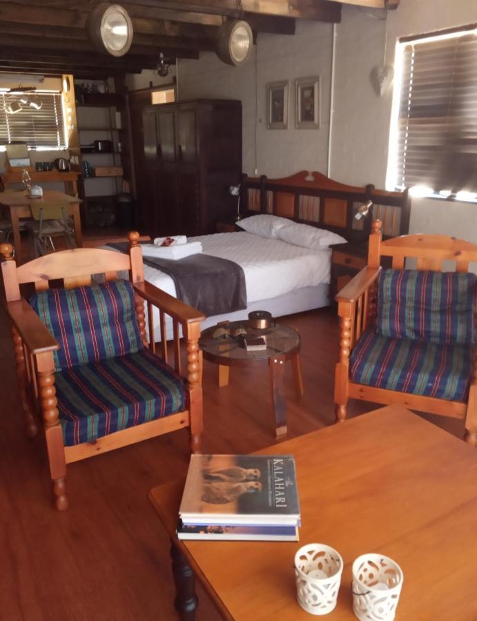 Апартаменти Pureplaas Self Catering Volmoed Oudtshoorn Klein Karoo Екстер'єр фото